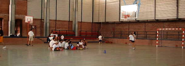 foto cultura y deportes / polideportivo