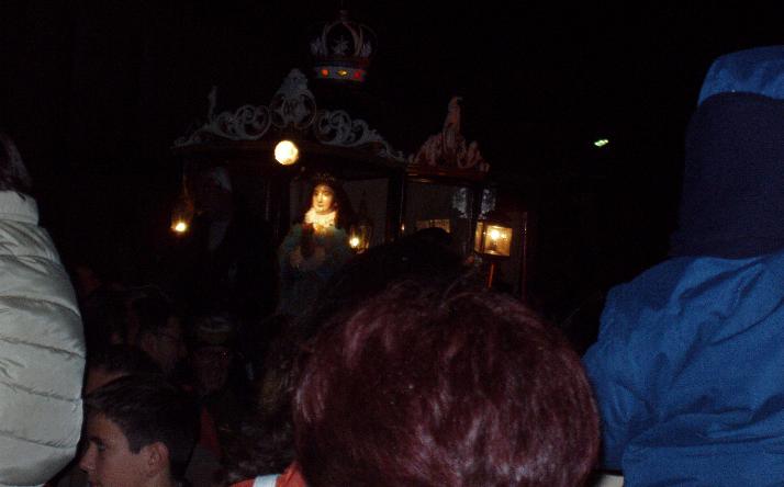 foto de virgen de los pegotes