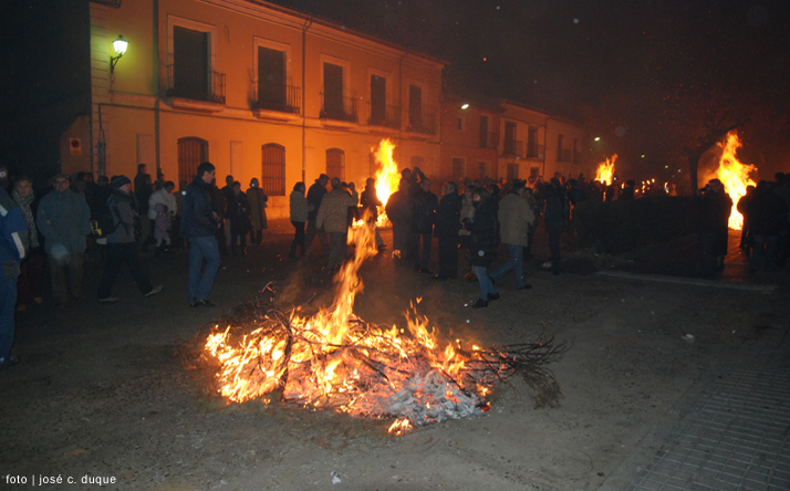foto de virgen de los pegotes